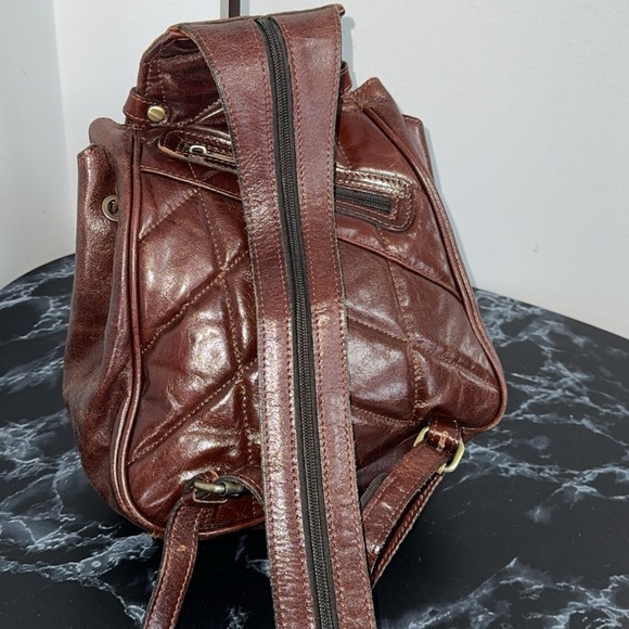 Patricia Nash - Quilted Oil Waxed Leather Itala Saddle Sling Bag - Brown - Picture 6 of 12